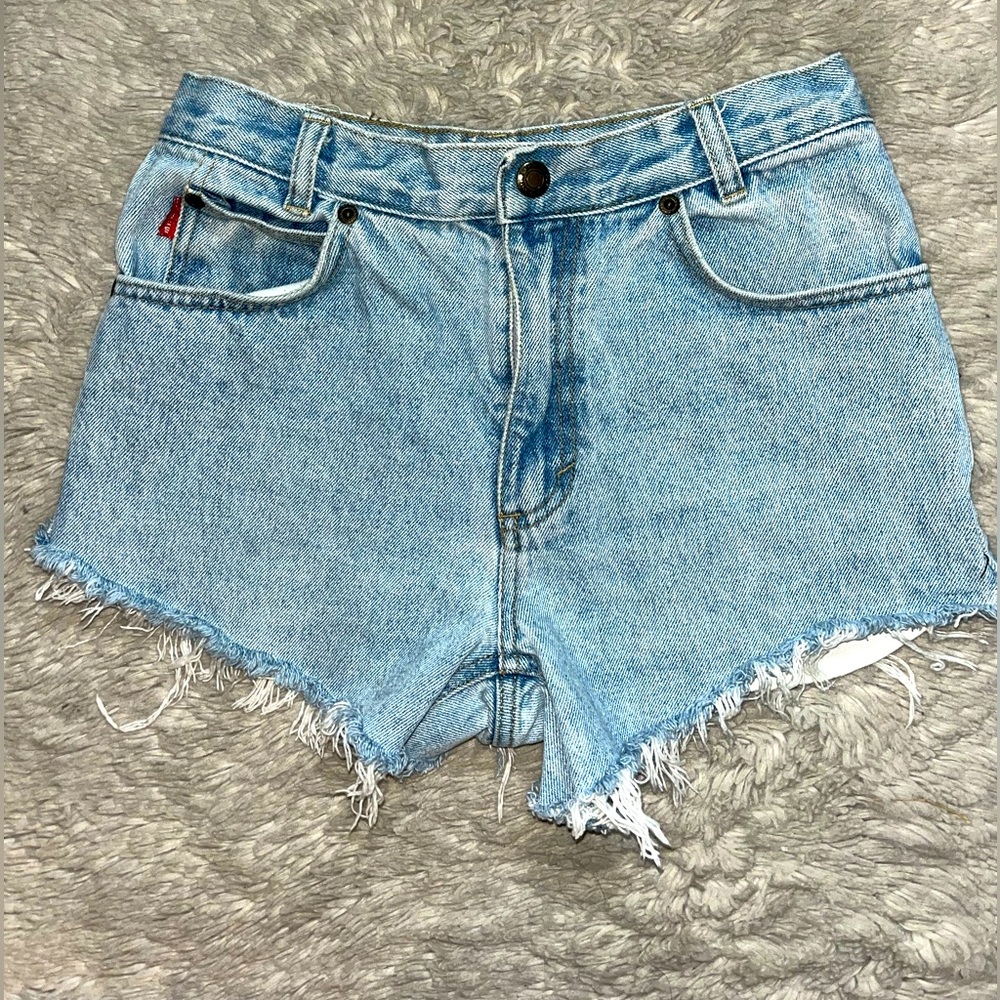 Vintage Bugle Boy Jean Shorts 🌵 W28 / 16R